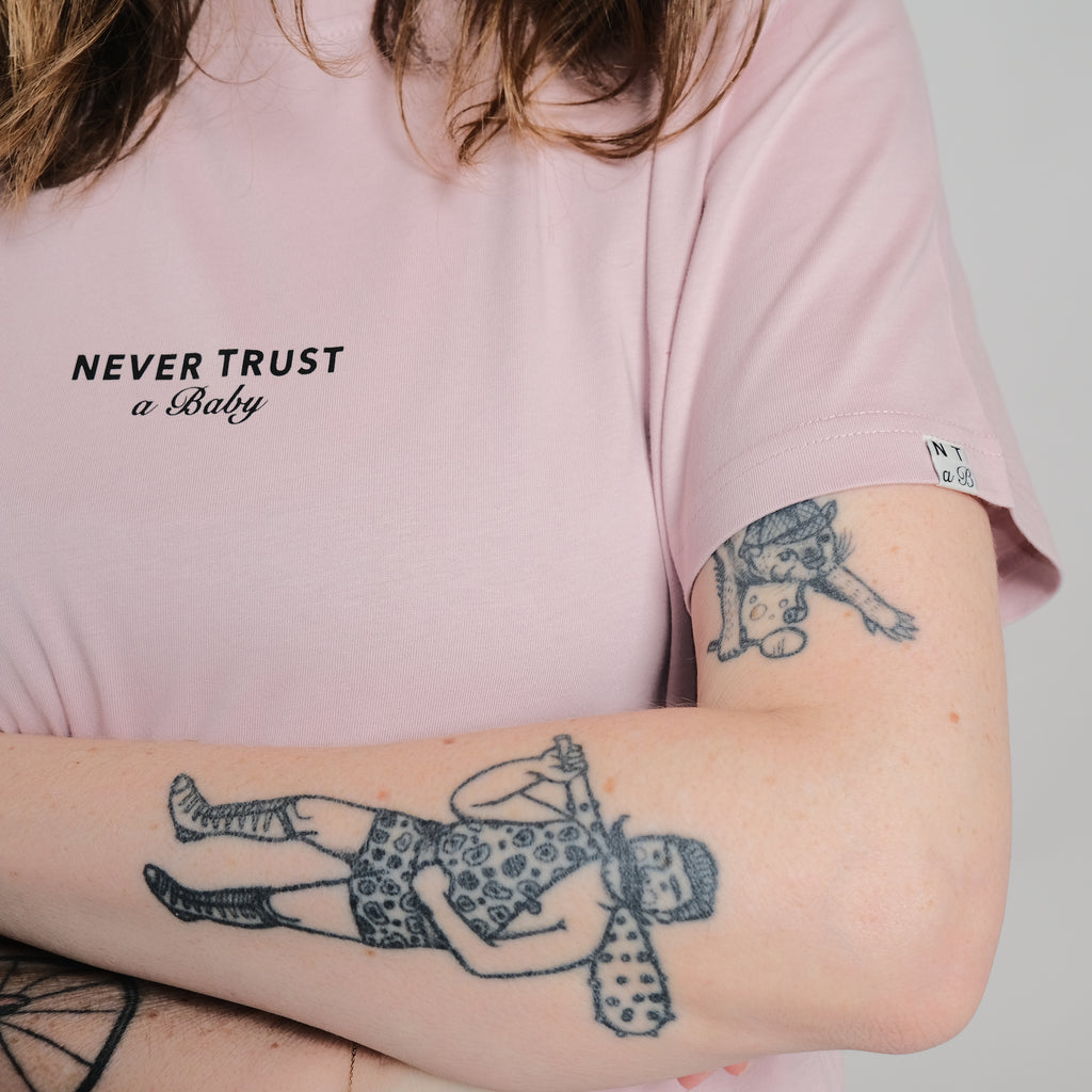 NTaB Basic Logo Shirt